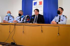 Visé par un mandat d'arrêt international lancé par la france, l'homme aurait été arrêté en. Enlevement De Mia En France Sa Mere Placee En Detention Provisoire Le Soir