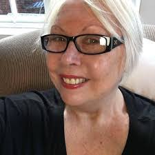 Colleen Piper's Instagram, Twitter & Facebook