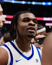 BIG BLUE AURA. Kentucky Men's...