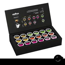 Compact and easy to use, with a lavazza coffee machine it is easy to make a professional italian espresso right in your own home or office: Lavazza Espresso Machine Lavazza Coffee And Brand History