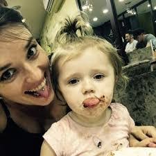 Sonia Stokes's Instagram, Twitter & Facebook