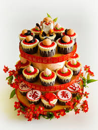 See more ideas about asian desserts, desserts, food. A Collection Of Creative Cupcake Towers Craftsy
