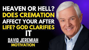 Anna Hank's Instagram, Twitter & Facebook