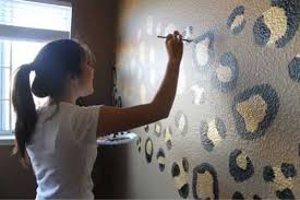 This can be great procedure to gather family on weekend. 16 Awesome And Easy Diy Wall Decorating Ideas