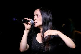 Fundamentalmente una fecha de nacimiento es un mapa de números que nos indica procesos, experiencias y posibilidades de desarrollo y evolución en cada persona. Julieta Venegas Wikipedia La Enciclopedia Libre