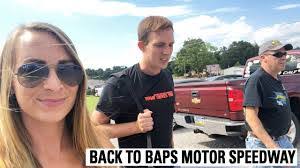 Mark Daum's Instagram, Twitter & Facebook