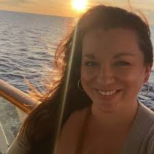 this is such a weird take... I have been living in Uk for 15 years and I am  comfortable here, but sometimes I miss the italian food I grew up with and