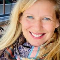 200+ perfiles de «Szaloki»