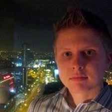 User Stephen Hewlett