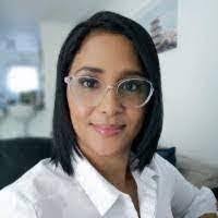 Tenneil Reid's Instagram, Twitter & Facebook