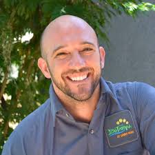 Jason, Senior Animal Care Professional