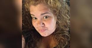 Lyn Torres's Instagram, Twitter & Facebook