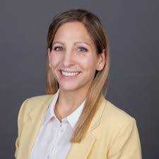 Judith Lau's Instagram, Twitter & Facebook