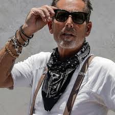 Marcella Ring's Instagram, Twitter & Facebook