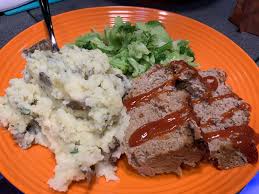 Turkey Meatloaf With Mashed Potatoes And Broccoli Healthierrecipes Cookingonthetruck Ninjafoodi Beef Stew Meat Recipes Healthy Cooking