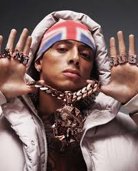 La grandezza richiede tempo, e quello di Cench è ora 🇬🇧 L'album di  debutto dei Central Cee "CAN'T RUSH GREATNESS" è FUORI ORA, con 21 Savage,  Dave, Lil Durk, Young Miko e