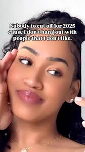 Nobody to cut off for 2025 cause I don’t hang out with people that I don’t  like.❤️