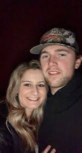 Brody Bonneville and Phoenix Thomas's Wedding Website