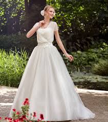 32,838 likes · 43 talking about this. Point Mariage Collection 2017 10 Robes De Mariee Pas Cheres Et Elegantes