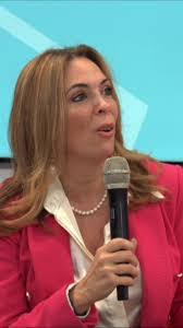 Jazmin Escobar's Instagram, Twitter & Facebook