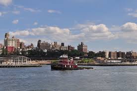 The area's brownstone buildings and shopping district give it a quaint yet thriving feel. Brooklyn Heights Brooklyn Wikipedia