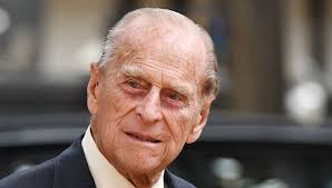 Felipe de mountbatten, duque de edimburgo, conde de merioneth y barón de. El Duque De Edimburgo Atendido Por Una Infeccion En Un Hospital De Londres