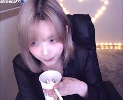 Korean BJ girl spitting - ThisVid.com