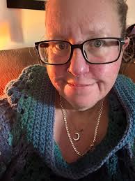 Are there any crochet enthusiasts in Vancouver WA or Oregon who want to  hang out and be friends?