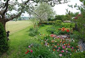 Garten im frühling ideen und design. Der Em Garten Im Fruhjahr Em Chiemgau