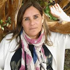 🚗 Ready to meet the new Golf 8.5 R-Line? Presale is open now