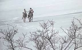 Drei nüsse fuer aschenbrödel album. lyrics.com. 3 Haselnusse Fur Aschenbrodel Sandstein Verlag