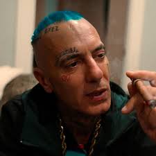 Hi everyone! Can you recommend a nice place to watch the sunset?  Preferrably with a glass of wine 😇