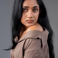 Isuru Sandaruwan Gunewardhene updated his profile picture.