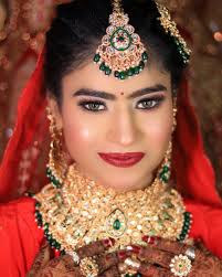 BLUSH BY REET MAKEOVER STUDIO & ACADEMY (@blush_by_reet_) • Instagram  photos and videos