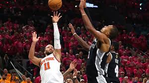 Jalen Brunson, Knicks claw back to win NBA Finals 2026 Game 1 over Spurs: Live updates, reaction, analysis