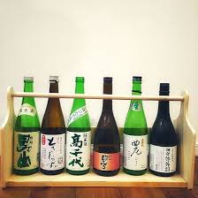 キッチン 100均 diy 日本酒 日本酒の空き瓶のインテリア実例 2017 11 19 20 12 50 roomclip ルームクリップ 酒 瓶 100均 ダイニングソファ