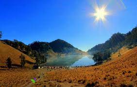 Contact our customer service support team to register any complaints or requests. Porter Papandayan Ingin Mendaki Gunung Papandayan Baca Tips Ini Dulu