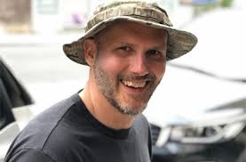 Auteurs: Ewan Bowman : Slam City Skates Blog