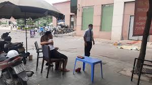 Lúc này một số người dân ở tòa bên cạnh phát hiện sự việc đã hô hoán. Vá»¥ Be Gai RÆ¡i Tá»« Táº§ng 12 Chung CÆ° Bá»' Máº¹ Khoc Ngáº¥t Khi Tháº¥y Thi Thá»ƒ Con