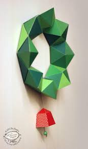 Diy Paper Christmas Wreath Papercraft Decor Geometric Etsy Paper Christmas Decorations Christmas Paper Crafts Christmas Wreath Craft