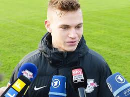 Joshua walter kimmich (* 8. Nachwuchsspieler Wie Handeln Die Vereine Berater Eltern Fussball Badische Zeitung