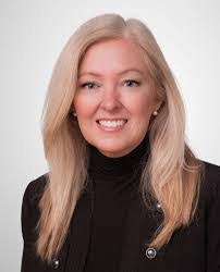 Jen Dillon's Instagram, Twitter & Facebook