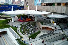 The station was opened on 17 july 2017 as part of the second phase operations of the line. Cochrane Mrt Station Mrt Station Connected To Mytown Shopping Mall And Short Walk To Sunway Velocity Mall Klia2 Info
