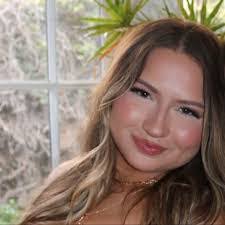 Briana Villalobos's Instagram, Twitter & Facebook