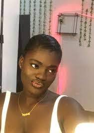 Sheena Land's Instagram, Twitter & Facebook