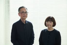 借金母女 禁断の愛 家族の闇 快楽の代償 過激な描写 エロティックな世界.