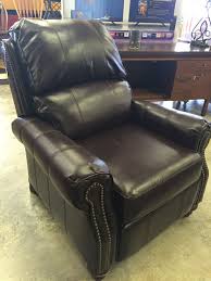 Lovely And Very Comfortable Dura Blended Leather Recliner 285 Mk Consignment Forsale Recliner Furniture House Home Leather Recliner Furniture Recliner