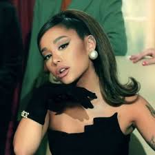Born in boca raton, florida, grande began her career at age 15 in the 2008 broadway musical 13. Liedtext Ariana Grande De