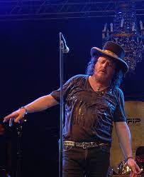 It isn't actually the music that i usually like but he's such a great singer and his songs are. Zucchero Fornaciari Discography Wikipedia