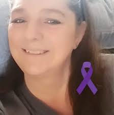 When to switch from puppy to adult dog food?